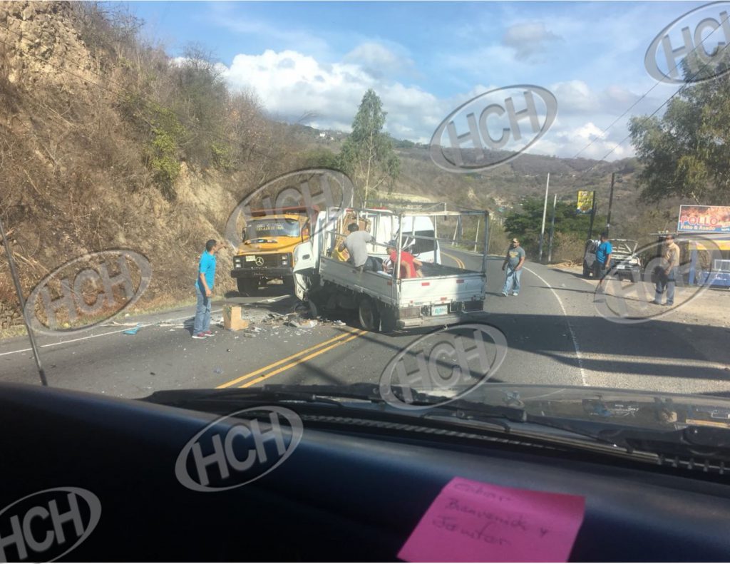 Aparatoso Accidente Deja Personas Heridas En Carretera A Olancho