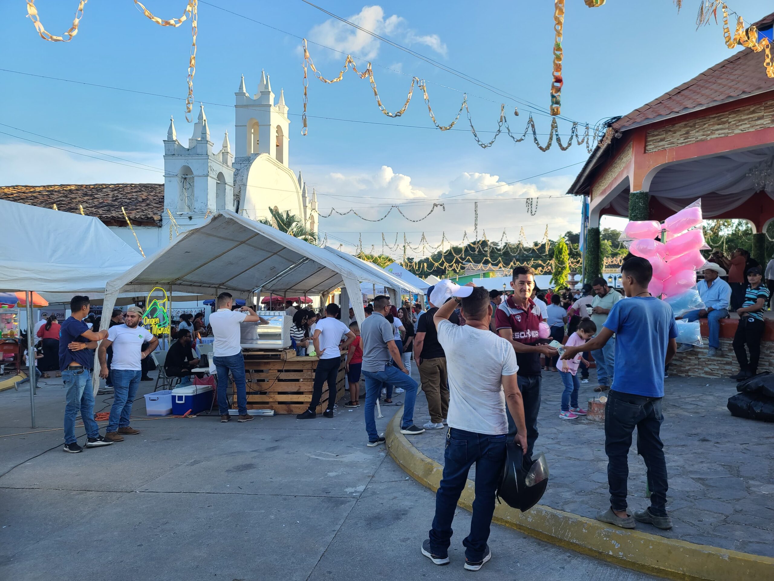 Ocotepeque Tira La Casa Por La Ventana En Su Tradicional Festival Del