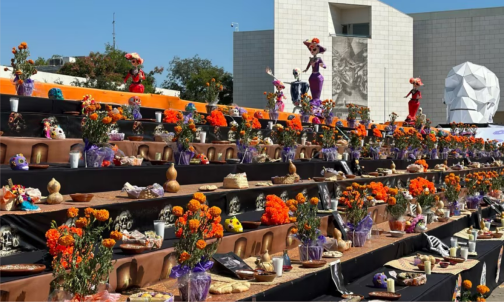 Esta Es La Ofrenda De D A De Muertos M S Grande De M Xico Que Rompi Un