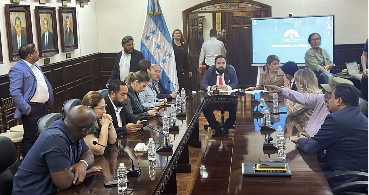 Junta directiva del Congreso Nacional instala Comisión Permanente con nueve diputados propietarios