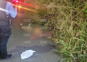 Semidesnudo y sin vida hallan hombre en calle hacia el bulevar Kuwait | Móvil Emergencia TGU