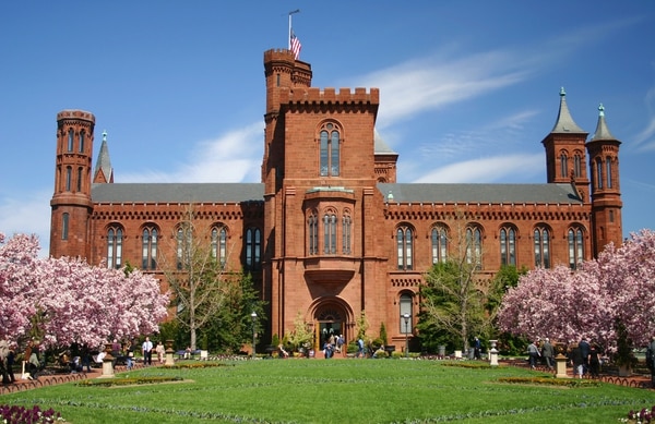 Primer edificio del Instituto Smithsoniano