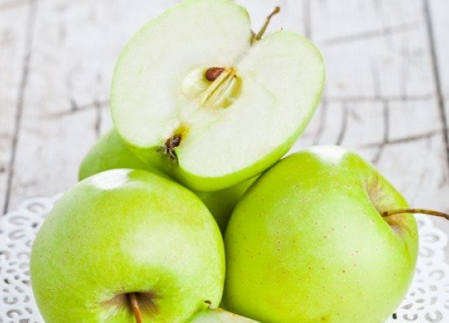 Maravillosas propiedades de consumir una manzana verde al día