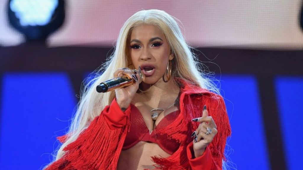 Rapera Cardi B Se Entrega A La Polica De Nueva York Tras Denuncia Por