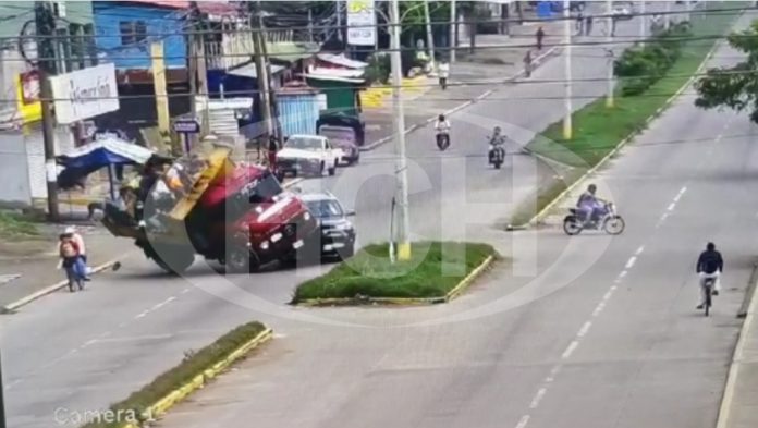 ¡Imprudencia Total! Así Fue El Accidente Que Dejó Dos Muertos Y Varios ...