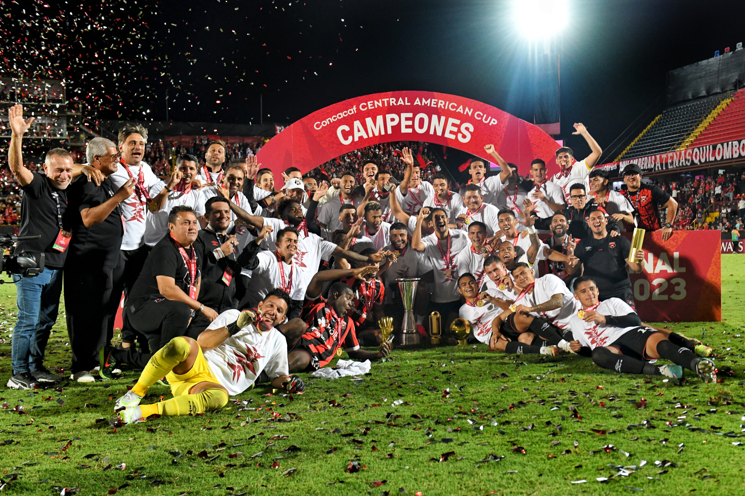 Alajuelense se proclama campeón de la Copa Centroamericana ante Real