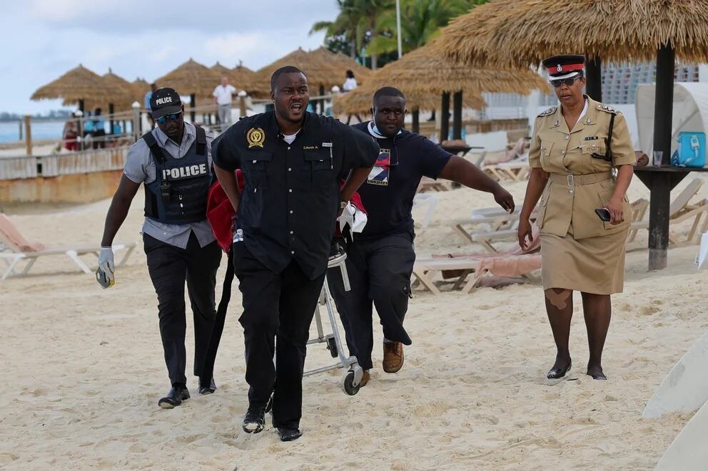 Murió una turista que fue atacada por un tiburón en las Bahamas | HCH.TV