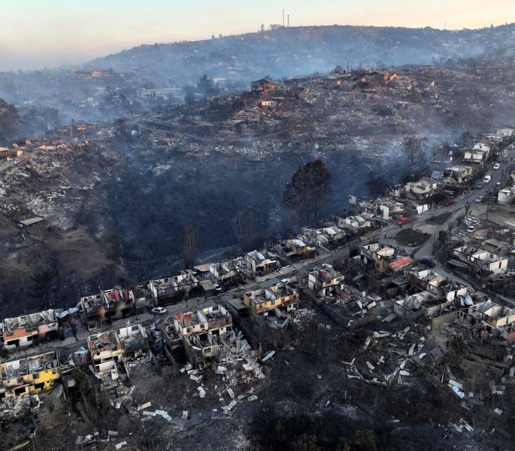 Devastaci N En Chile El N Mero De Muertos Por Los Incendios Ascendi A   813065 Chile 20incendios 20telam 201 1024x896 