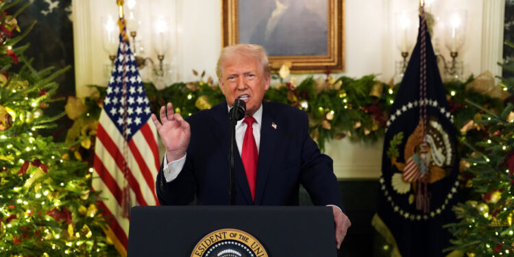 “Feliz Navidad a todos, incluidos los terroristas muertos”: Trump anuncia ataques aéreos en un país africano