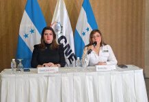Consejeras Ana Hall y Cossette López anuncian que en los próximos minutos se reiniciará la divulgación de resultados