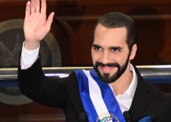 Bukele asegura que economía de El Salvador crecerá “arriba del 4 %” en 2025