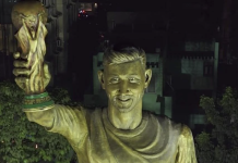 El multitudinario recibimiento a Lionel Messi en su llegada a la India junto a De Paul y Suárez para el GOAT Tour