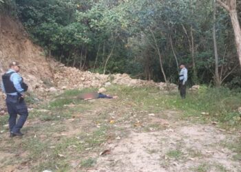 ¡Espantoso! Asesinadas y semicalcinadas hallan a dos mujeres en Piraera, Lempira