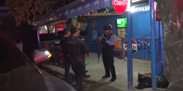 ¡Más violencia! Motociclistas matan a propietario de carwash y su pareja en Río Blanco, San Pedro Sula