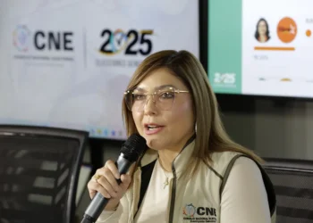 Consejera Ana Paola Hall agradece profundamente al Embajador  de Francia por tenderle la mano cuando el gobierno actual emprendió una persecución en su máximo nivel