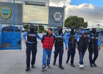 Atrapan al “Flaco” y al “Curarén” por tráfico de drogas en la Nueva Capital | Móvil Emergencia TGU