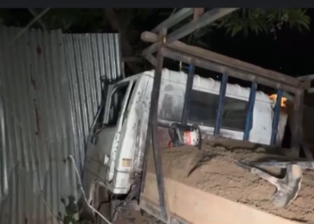 Camioncito estuvo a punto de ocasionar tragedia en Cofradía | Móvil Emergencia SPS