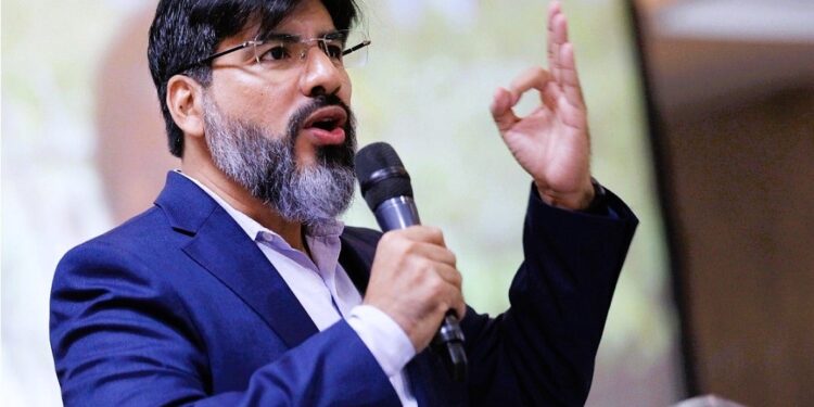 Fiscal General asegura que no “enchambará” a recomendados políticos