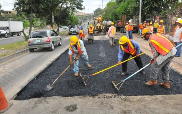 Gobierno anuncia Programa de Limpieza y Bacheo en carreteras principales y secundarias del país rumbo a Semana Santa