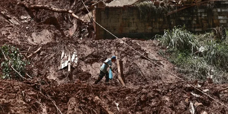 Ascienden a 46 las muertes por lluvias en estado brasileño de Minas Gerais