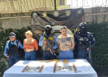 Atrapan a “La Diabla” y al Grinay”, presuntos extorsionadores de la 18 en La Ceiba