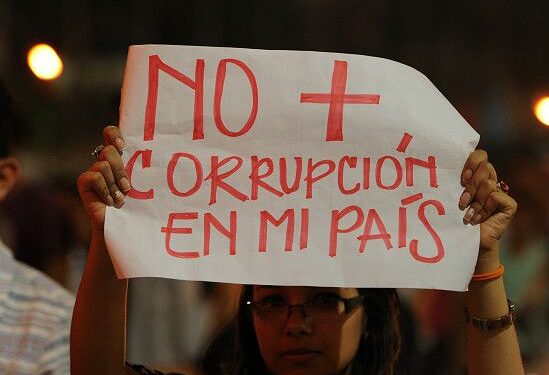 Hasta L132 mil millones perdería Honduras por corrupción, advierte FOSDEH
