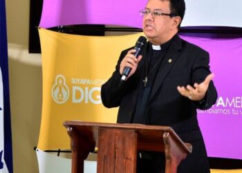 Iglesia católica presiona por reformas electorales y acciones reales contra la corrupción