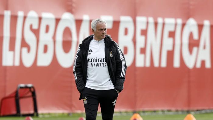 Mourinho lanza certera frase sobre su futuro en el Benfica