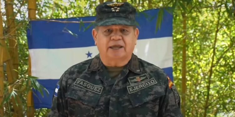 Romeo tras bajar de la montaña: “Mientras ustedes hablaban de pueblo… las avionetas volaban en Olancho”
