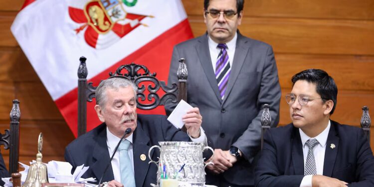 Congreso eligió a José María Balcázar como nuevo presidente de Perú en reemplazo de José Jerí