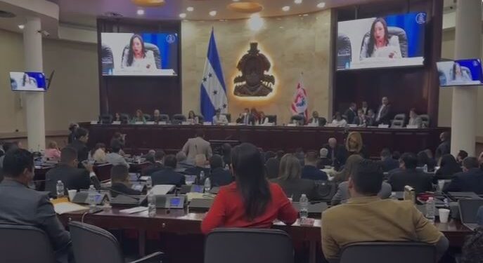 ¡Temblequera! Diputados piden dejar sin efecto las amnistías políticas otorgadas por Libre
