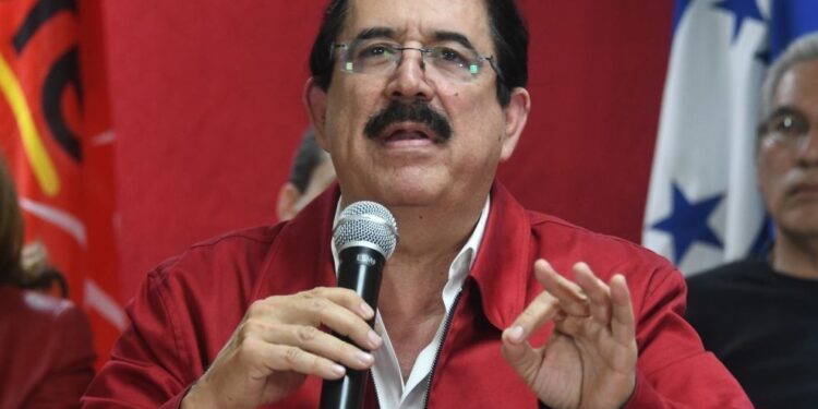 Expresidente Zelaya advierte que ha retornado la violencia política para callar, intimidar y eliminar impunemente a defensores de la justicia