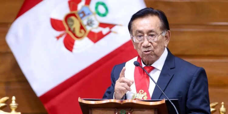 El presidente interino de Perú reafirma que el sexo a temprana edad ayuda a las mujeres