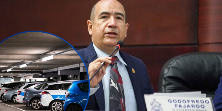 ¡Nada nuevo! Vicepresidente Godofredo Fajardo presenta iniciativa repetitiva de Parqueo Gratis en Centros Comerciales