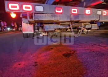 Ciclista perece arrollado por grúa frente a la Central de Abastos | Móvil Emergencia SPS