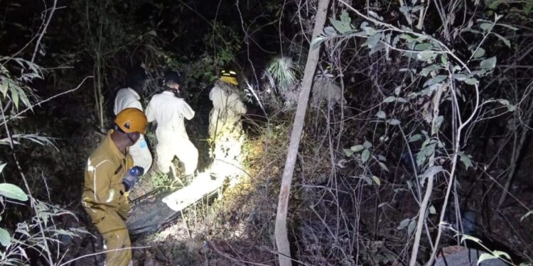 Con saña ultiman a hombre y lo dejan en basurero de la carretera a Lepaterique | Móvil Emergencia TGU
