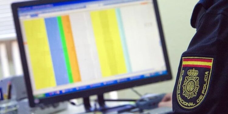 Desmantelan red de más de 373 mil páginas webs que se dedicaban al abuso infantil