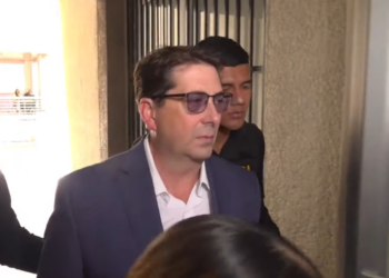 Arresto Domiciliario dictan al estadounidense Murray  Farmer, señalado por supuesto fraude
