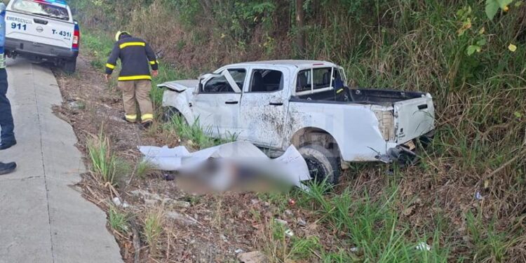 Guardia pierde la vida al volcar vehículo en Quimistán