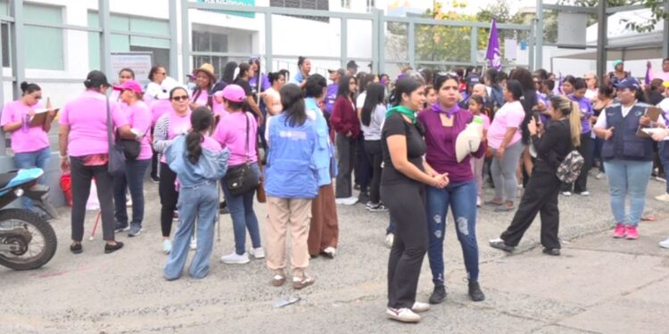 Mujeres organizadas se auto convocan en TGU en el marco del Día Internacional de la Mujer