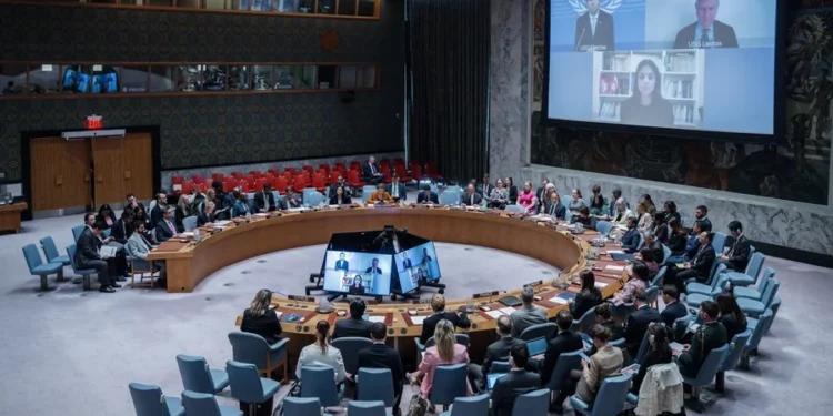 El Consejo de Seguridad de la ONU aprueba una resolución contra los ataques de Irán que no menciona los de EE.UU. e Israel