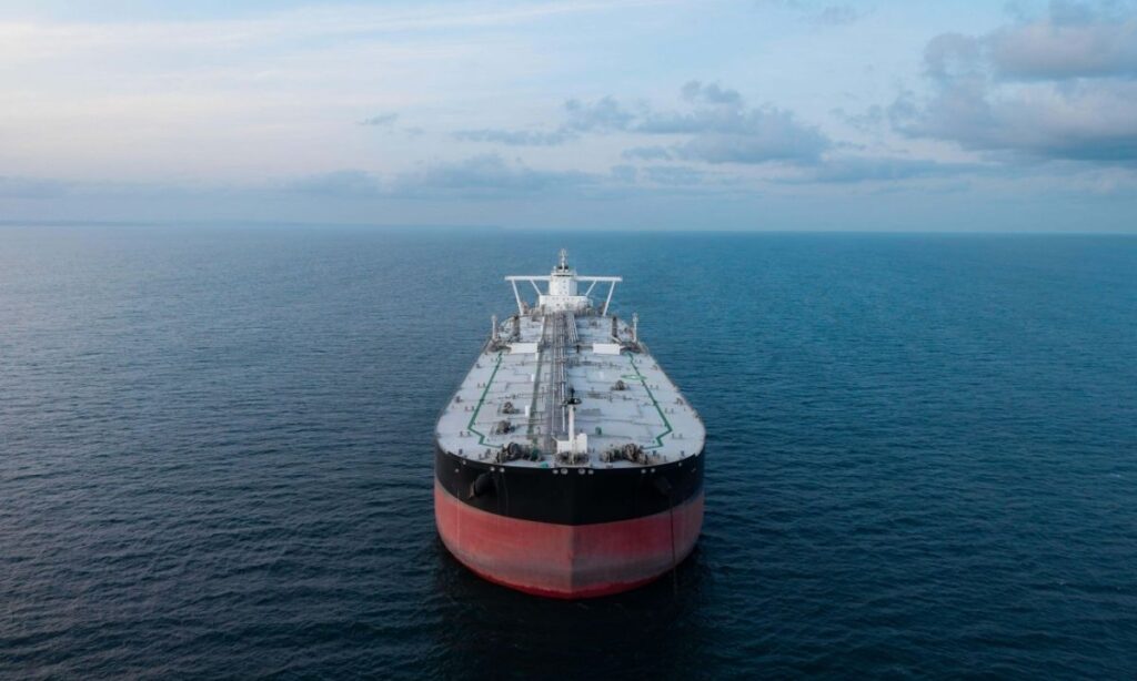 Irán y Omán pactan nueva ruta por el Estrecho de Ormuz