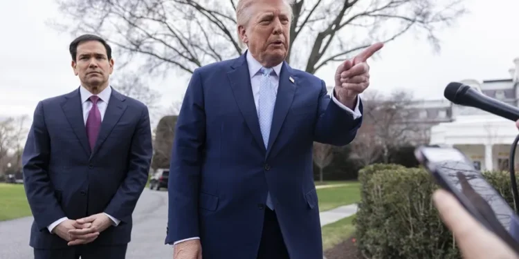 Trump responde al papa que no tiene ninguna intención de hacer un alto el fuego en Irán