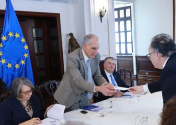 Presidente Asfura recibe de la Misión  de la UE, informe sobre elecciones generales 2025