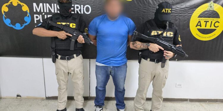 Capturan a hombre que le ofreció “jalón” a una menor de edad para abusarla sexualmente