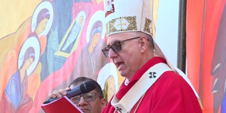 ¡La razón sigue siendo Jesús! Arzobispo Nácher pide a los hondureños a no reducir la Semana Santa en un tiempo de vacaciones o un acto cultural