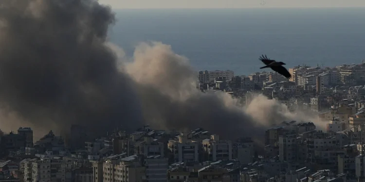 Israel bombardea 40 objetivos en Teherán en nueva oleada de ataques