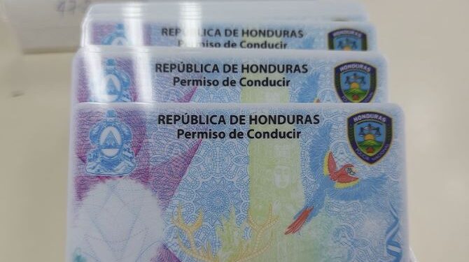 No hay material para la impresión de las licencias de conducir en la capital ¿Y ahora?