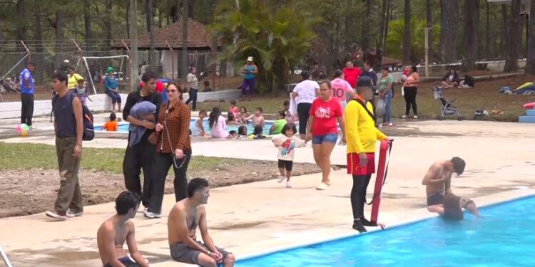 Parque Obrero reabre renovado para recibir a turistas en Semana Santa