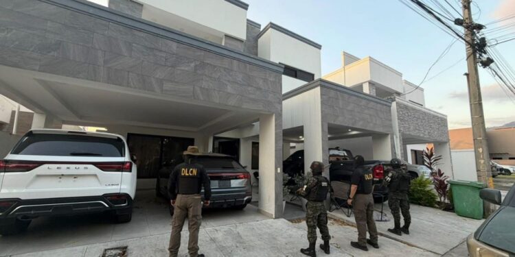 ¡Allanamientos! MP le cae a estructura que recibe en La Mosquitia, cargamentos de cocaína desde Colombia